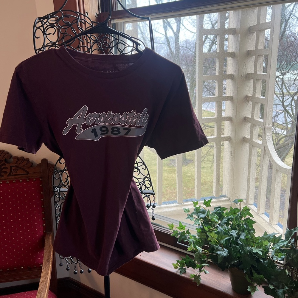 y2k maroon aeropostale tee